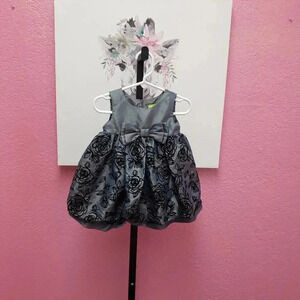 Penelope Mack Silver Dress w/Black Roses